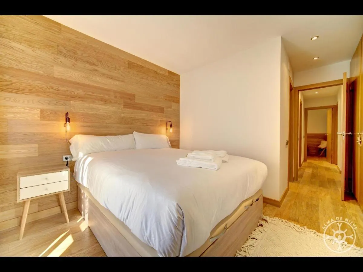 Eth Paum De Alma De Nieve Apartment Salardu